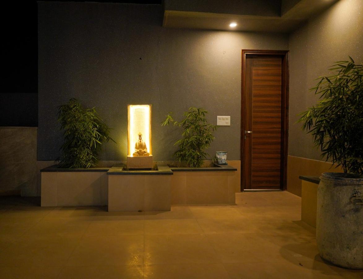Inception Residence คูร์เคาน์ ภายนอก รูปภาพ
