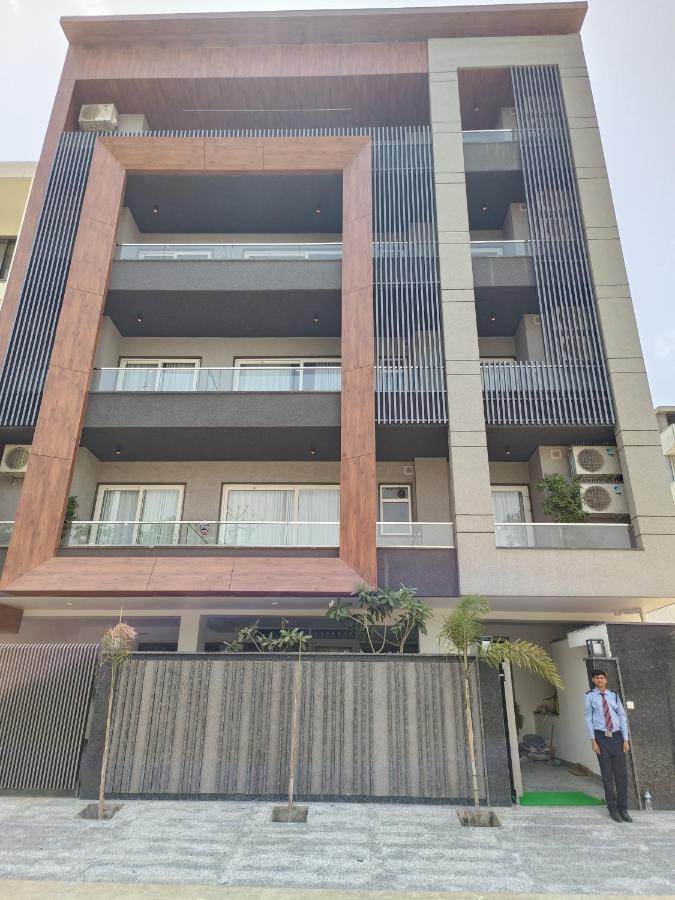 Inception Residence คูร์เคาน์ ภายนอก รูปภาพ
